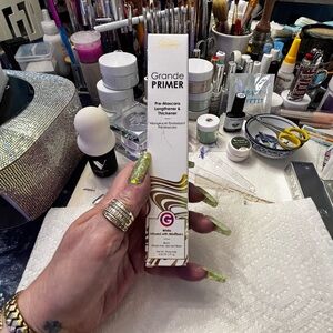 🥰NIB-Grande Primer Pre-Mascara Lengthener and Thickener🥰🥰